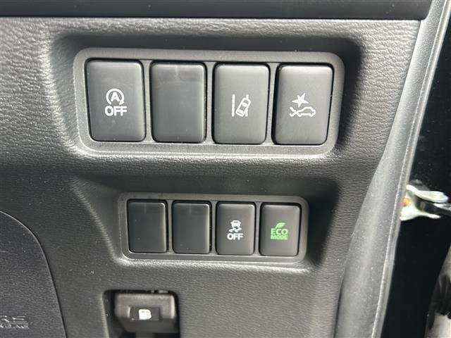 デリカD:5 G パワーパッケージ 社外9インチナビ/フルセグ/パドルシフト/ディーゼルターボ/ドアバイザー/ETC/禁煙車/シートヒーター/エアシート/両側パワースライドドア/パワーシート/4WD/スマートキー/プッシュスタート SD(13枚目)