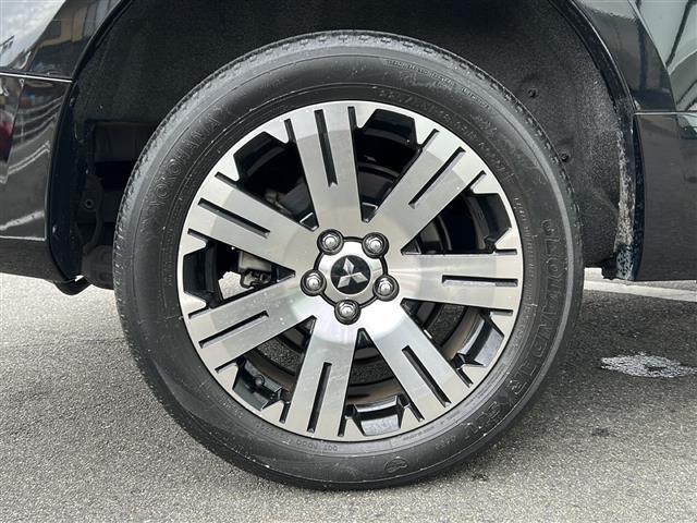 デリカD:5 G パワーパッケージ 社外9インチナビ/フルセグ/パドルシフト/ディーゼルターボ/ドアバイザー/ETC/禁煙車/シートヒーター/エアシート/両側パワースライドドア/パワーシート/4WD/スマートキー/プッシュスタート SD(33枚目)