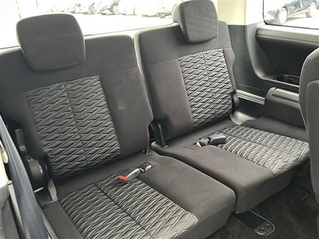 デリカD:5 G パワーパッケージ 社外9インチナビ/フルセグ/パドルシフト/ディーゼルターボ/ドアバイザー/ETC/禁煙車/シートヒーター/エアシート/両側パワースライドドア/パワーシート/4WD/スマートキー/プッシュスタート SD(37枚目)