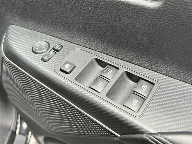 デリカD:5 G パワーパッケージ 社外9インチナビ/フルセグ/パドルシフト/ディーゼルターボ/ドアバイザー/ETC/禁煙車/シートヒーター/エアシート/両側パワースライドドア/パワーシート/4WD/スマートキー/プッシュスタート SD(39枚目)