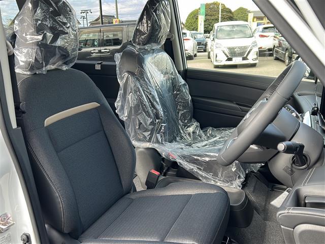 セレナ e-パワー ハイウェイスターV 後席モニター/全方位カメラ/フルセグTV/純正ディスプレイオーディオ/両側パワースライドドア/クルーズコントロール/レーンキープアシスト/コーナーセンサー/純正アルミホイール/ハーフレザーシート(18枚目)