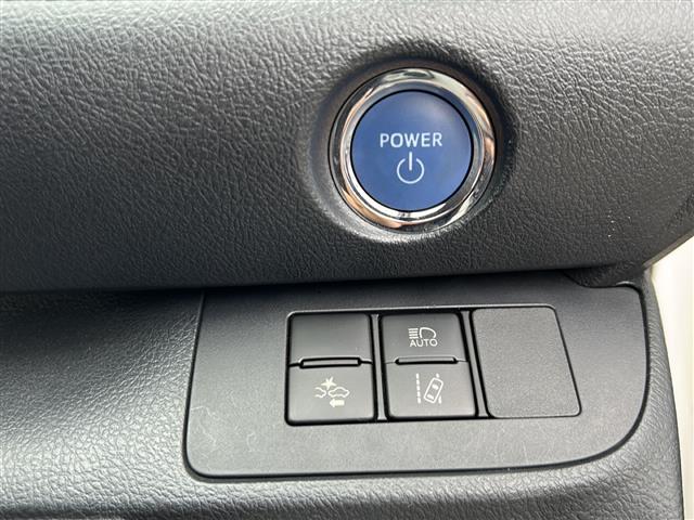 シエンタ G クエロ 純正7インチナビ/バックモニター/フルセグテレビ/両側パワースライドドア/トヨタセーフティセンス/社外アルミホイール/純正フロアマット/LEDヘッドライト/ハーフレザーシート/オレンジステッチ/ETC(15枚目)