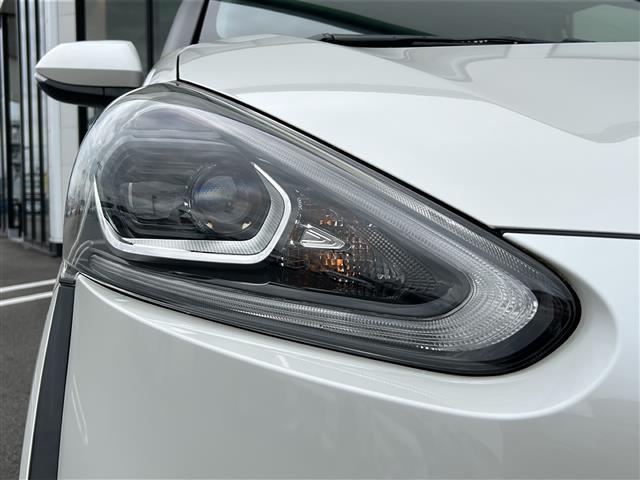 シエンタ G クエロ 純正7インチナビ/バックモニター/フルセグテレビ/両側パワースライドドア/トヨタセーフティセンス/社外アルミホイール/純正フロアマット/LEDヘッドライト/ハーフレザーシート/オレンジステッチ/ETC(35枚目)