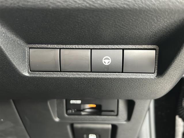 ノート X 純正ナビ/全方位モニター/フルセグテレビ/インテリジェントルームミラー/置くだけ充電/プロパイロット/ブラインドスポットモニター/ビルトインETC/LEDヘッドライト/スマートキー/プッシュスタート(9枚目)