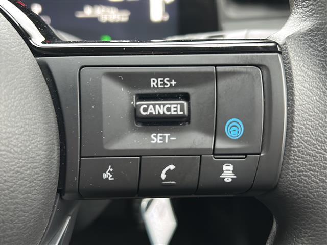 ノート X 純正ナビ/全方位モニター/フルセグテレビ/インテリジェントルームミラー/置くだけ充電/プロパイロット/ブラインドスポットモニター/ビルトインETC/LEDヘッドライト/スマートキー/プッシュスタート(16枚目)