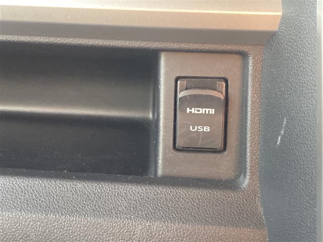 タント カスタムX トップエディションVS SAIII 純正8型ナビ/全方位カメラ/フルセグTV/両側パワースライドドア/ハーフレザーシート/ドライブレコーダー/USB/ETC/Blue tooth/純正フロアマット/純正アルミホイール/ドアバイザー(14枚目)