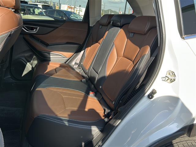 フォレスター アドバンス デジタルインナーミラー/純正ナビ/4WD/アイサイト/フルセグTV/クルーズコントロール/バックカメラ/レザーシート/シートヒーター/ステアリングヒーター/純正アルミホイール/ビルトインETC/禁煙車(21枚目)