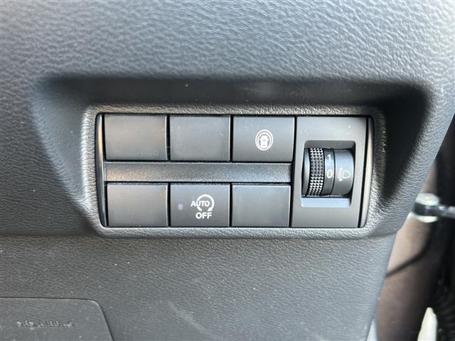 デイズ ハイウェイスター　Ｘ　全方位カメラ／純正９インチナビ／フルセグＴＶ／バックカメラ／エマージェンシーブレーキ／ＬＥＤヘッドライト／フロントフォグランプ／オートライト／プッシュスタート／スマートキー／純正アルミホイール／禁煙車（17枚目）