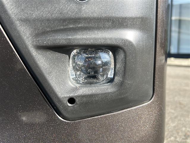 デイズ ハイウェイスター　Ｘ　全方位カメラ／純正９インチナビ／フルセグＴＶ／バックカメラ／エマージェンシーブレーキ／ＬＥＤヘッドライト／フロントフォグランプ／オートライト／プッシュスタート／スマートキー／純正アルミホイール／禁煙車（31枚目）