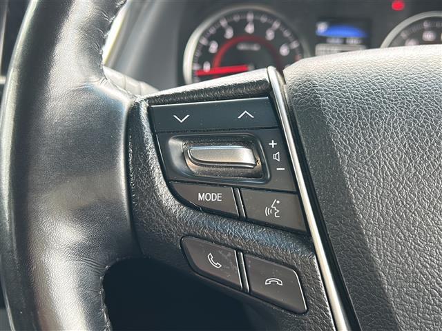 ヴェルファイア ２．５Ｚ　Ｇエディション　純正１０インチナビ／１２インチフリップダウンモニタ／フルセグ／シートヒーター／エアシート／バックカメラ／オートマチックハイビーム／ＤＶＤ再生機能／トヨタセーフティセンス／ビルトインＥＴＣ／スマートキー（15枚目）
