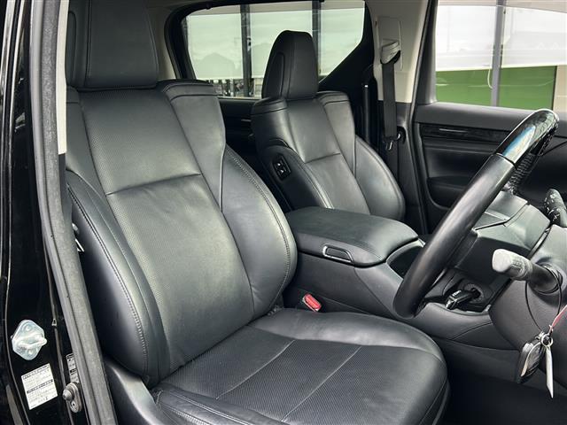 ヴェルファイア ２．５Ｚ　Ｇエディション　純正１０インチナビ／１２インチフリップダウンモニタ／フルセグ／シートヒーター／エアシート／バックカメラ／オートマチックハイビーム／ＤＶＤ再生機能／トヨタセーフティセンス／ビルトインＥＴＣ／スマートキー（22枚目）