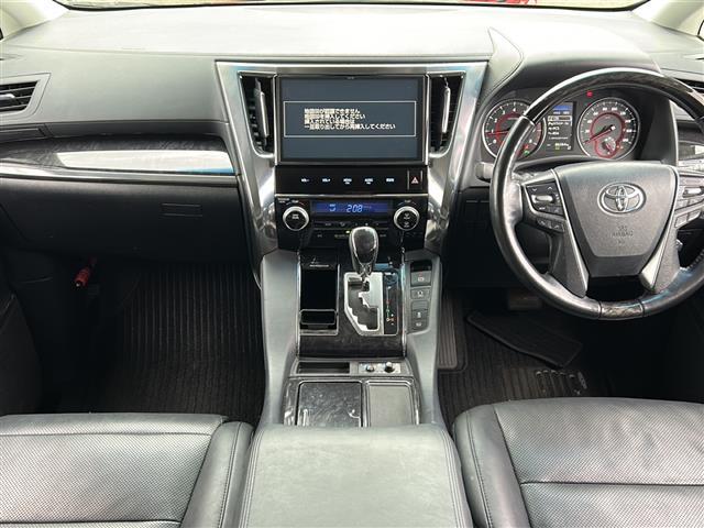 ヴェルファイア ２．５Ｚ　Ｇエディション　純正１０インチナビ／１２インチフリップダウンモニタ／フルセグ／シートヒーター／エアシート／バックカメラ／オートマチックハイビーム／ＤＶＤ再生機能／トヨタセーフティセンス／ビルトインＥＴＣ／スマートキー（42枚目）