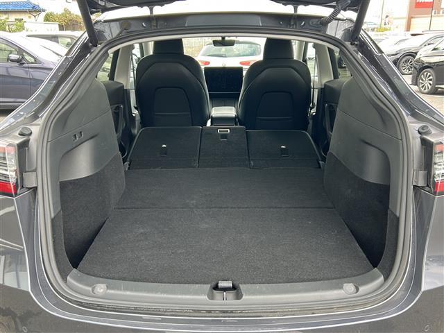 モデルY パフォーマンス パノラマルーフ/オートパイロット/禁煙車/純正ディスプレイオーディオ/パーキングアシスト/レザーシート/シートヒーター/バックカメラ/サイドカメラ/クルーズコントロール/レーンキープアシスト/4WD(22枚目)