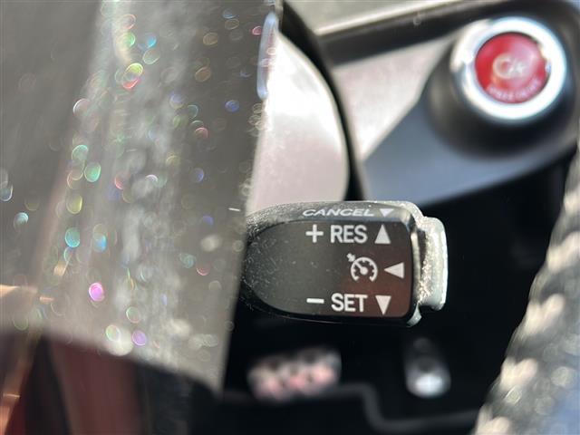 店頭在庫以外にも全国約４万台※の在庫から、ぴったりな１台をご提案します！※２０２３年１０月現在の在庫台数です。売約済の可能性があります。