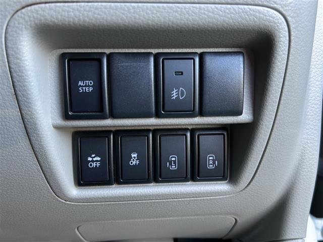 エブリイワゴン ＰＺターボスペシャル　純正ナビ／フルセグ／バックカメラ／両側パワースライドドア／スズキセーフティサポート／ドライブレコーダー前方／純正１４アルミホイール／禁煙車／スマートキー／スペアキー１本／ＥＴＣ／オートステップ　ＥＳＣ（10枚目）