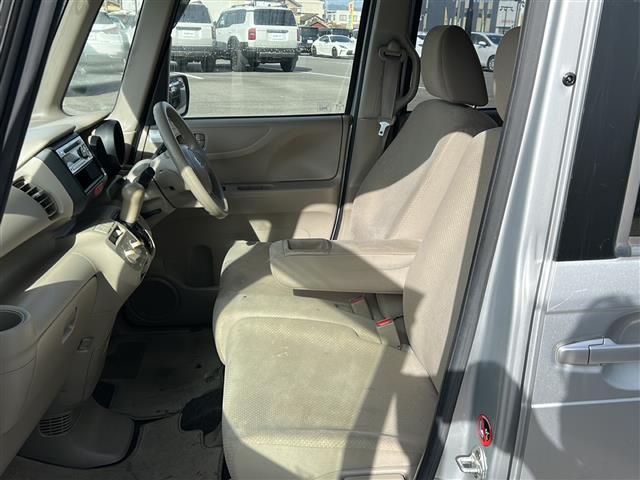 N-BOX G オーディオ/CD/USB/両側パワースライドドア/プッシュスタート/スマートキー/純正フロアマット/ドアバイザー/アルミホイール/ベンチシート/横滑り防止装置/オートエアコン/ハロゲンヘッドライト(21枚目)