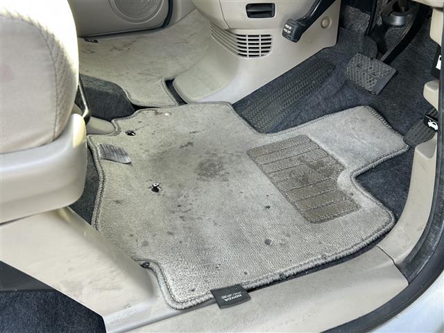 N-BOX G オーディオ/CD/USB/両側パワースライドドア/プッシュスタート/スマートキー/純正フロアマット/ドアバイザー/アルミホイール/ベンチシート/横滑り防止装置/オートエアコン/ハロゲンヘッドライト(25枚目)