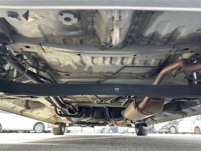 N-BOX G オーディオ/CD/USB/両側パワースライドドア/プッシュスタート/スマートキー/純正フロアマット/ドアバイザー/アルミホイール/ベンチシート/横滑り防止装置/オートエアコン/ハロゲンヘッドライト(39枚目)