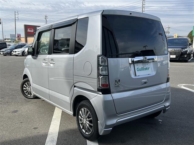 N-BOX G オーディオ/CD/USB/両側パワースライドドア/プッシュスタート/スマートキー/純正フロアマット/ドアバイザー/アルミホイール/ベンチシート/横滑り防止装置/オートエアコン/ハロゲンヘッドライト(43枚目)