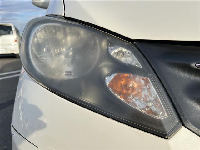 フリード Ｇ　ジャストセレクション　社外７インチナビ／両側パワースライドドア／ワンセグＴＶ／ウィンカーミラー／社外アルミホイール／キセノンヘッドライト／純正フロアマット／ウォークスルー／３列シート／Ｂｌｕｅｔｏｏｔｈ接続／スマートキー／（37枚目）