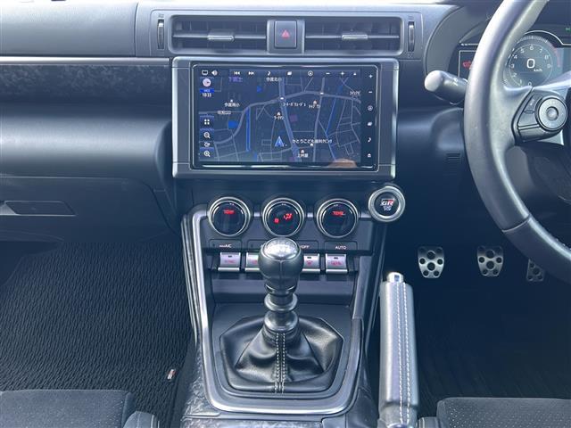 GR86 RZ 純正10インチナビ/サイドバイザー/プッシュスタート/スマートキー/クルーズコントロール/ETC/バックモニター/フルセグテレビ/社外前後トライブレコーダー/純正フロアマット/ハーフレザーシート/(9枚目)