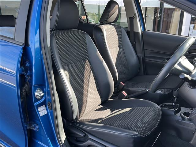 アクア X-アーバン 社外ナビ/フルセグ/バックカメラ/ルーフレール/X-URBANエアロ/LEDヘッドライト/純正アルミホイール/純正フロアマット/ドアバイザー/フォグランプ/ハーフレザーシート/ETC/禁煙車 VSC(32枚目)