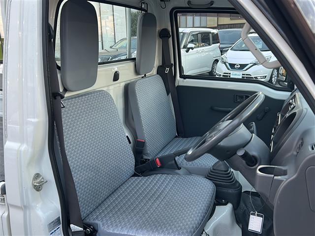 ハイゼットトラック エアコン・パワステ スペシャル 5速マニュアル/4WD/ケンウッドオーディオ/サマータイヤ車載/純正フロアマット/サイドドアバイザー/ケンウッドオーディオ/CD/AUX/パワーステアリング/エアコン/パワーウィンドウ/エアバック(22枚目)