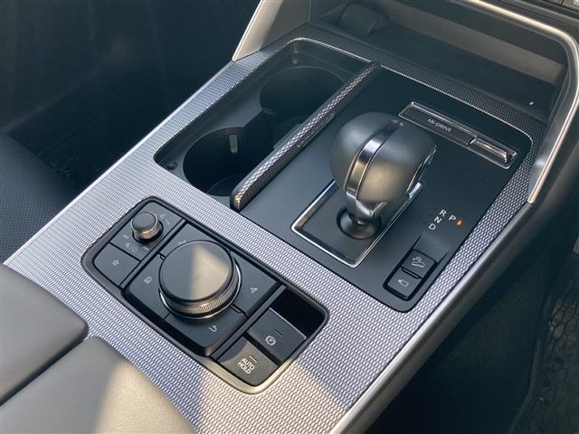 CX-60 XD エクスクルーシブモード 純正12.3型ナビ/フルセグTV/全方位カメラ/BOSEサウンド/パノラマサンルーフ/レザーシート/シートヒーター/エアシート/ステアリングヒーター/パワーシート/電動リアゲート/ドライブレコーダー(7枚目)