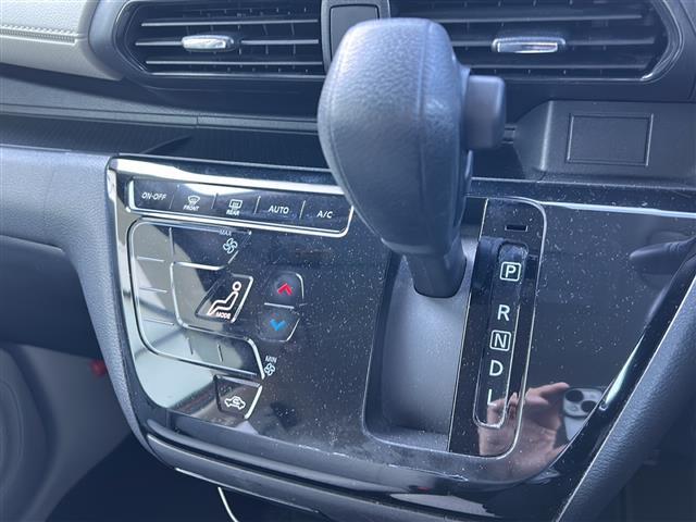 デイズ X 純正7インチ/プッシュスタート/スマートキー/取扱/Bluetooth/バックモニター/フルセグ/ETC/ベンチシート/社外マット/ハロゲンライト/衝突軽減システム/アイドリングストップ/ベンチシート(11枚目)