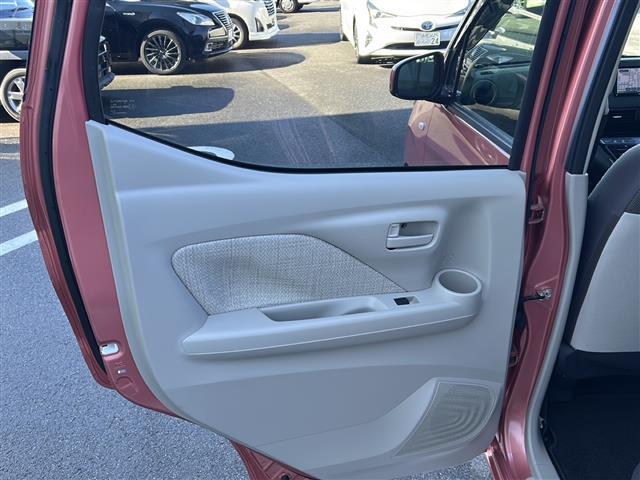 デイズ X 純正7インチ/プッシュスタート/スマートキー/取扱/Bluetooth/バックモニター/フルセグ/ETC/ベンチシート/社外マット/ハロゲンライト/衝突軽減システム/アイドリングストップ/ベンチシート(35枚目)