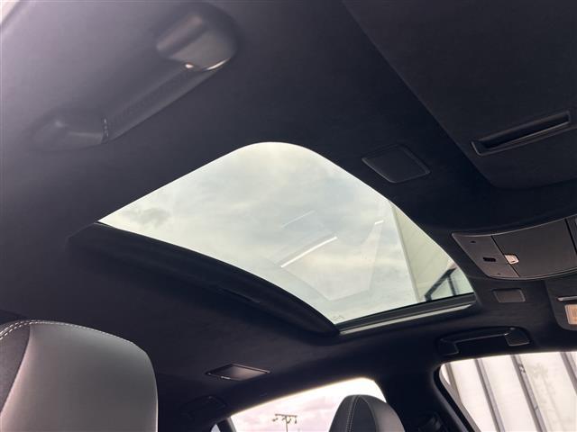 ＬＳ ＬＳ５００ｈ　Ｆスポーツ　サンルーフ／全方位カメラ／ＥＴＣ２．０／禁煙車／クルーズコントロール／レーンキープアシスト／コーナーセンサー／バックカメラ／ドライブレコーダー／ハーフレザーシート／シートヒーター／ステアリングヒーター（2枚目）