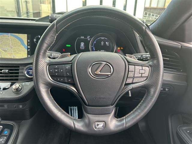 ＬＳ ＬＳ５００ｈ　Ｆスポーツ　サンルーフ／全方位カメラ／ＥＴＣ２．０／禁煙車／クルーズコントロール／レーンキープアシスト／コーナーセンサー／バックカメラ／ドライブレコーダー／ハーフレザーシート／シートヒーター／ステアリングヒーター（9枚目）