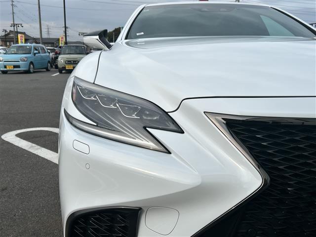 ＬＳ ＬＳ５００ｈ　Ｆスポーツ　サンルーフ／全方位カメラ／ＥＴＣ２．０／禁煙車／クルーズコントロール／レーンキープアシスト／コーナーセンサー／バックカメラ／ドライブレコーダー／ハーフレザーシート／シートヒーター／ステアリングヒーター（30枚目）
