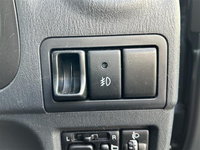 ジムニー ランドベンチャー　フルセグテレビ／社外７インチナビ／ハーフレザーシート／シートヒーター／背面タイヤハードカバー／サイドバイザー／スタッドレス有／純正アルミホイール／純正フロアマット／前後ドライブレコーダー／禁煙車　ＰＳ（20枚目）