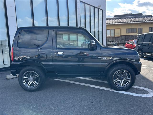 ジムニー ランドベンチャー　フルセグテレビ／社外７インチナビ／ハーフレザーシート／シートヒーター／背面タイヤハードカバー／サイドバイザー／スタッドレス有／純正アルミホイール／純正フロアマット／前後ドライブレコーダー／禁煙車　ＰＳ（36枚目）