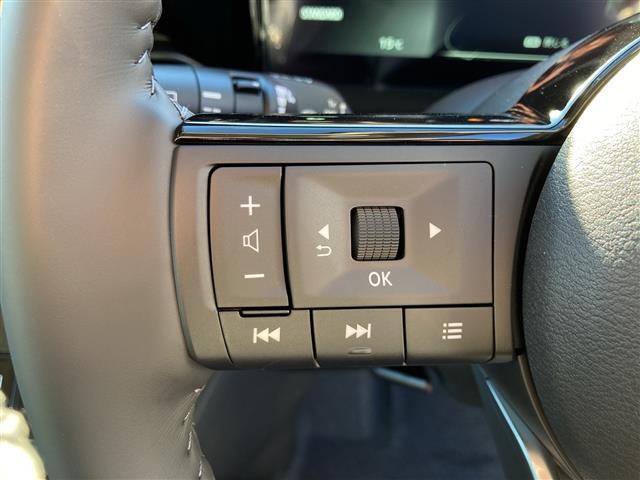 セレナ ｅ－パワー　ハイウェイスターＶ　全方位カメラ／両側パワースライドドア／フルセグＴＶ／純正ディスプレイオーディオ／バックカメラ／クルーズコントロール／プロパイロット／ハーフレザーシート／ワイヤレス充電／ＬＥＤヘッドライト／禁煙車（8枚目）