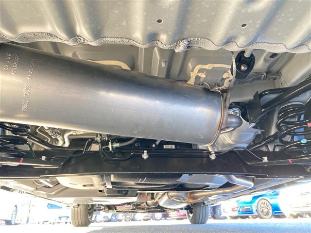 セレナ ｅ－パワー　ハイウェイスターＶ　全方位カメラ／両側パワースライドドア／フルセグＴＶ／純正ディスプレイオーディオ／バックカメラ／クルーズコントロール／プロパイロット／ハーフレザーシート／ワイヤレス充電／ＬＥＤヘッドライト／禁煙車（40枚目）