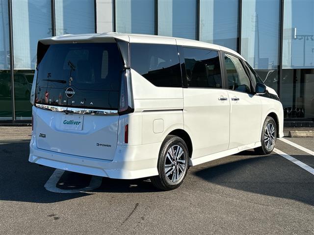 セレナ ｅ－パワー　ハイウェイスターＶ　全方位カメラ／両側パワースライドドア／フルセグＴＶ／純正ディスプレイオーディオ／バックカメラ／クルーズコントロール／プロパイロット／ハーフレザーシート／ワイヤレス充電／ＬＥＤヘッドライト／禁煙車（36枚目）