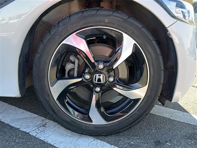 S660 α 6速MT/センターディスプレイ/バックカメラ/HDMI/USB/AM/FM/クルーズコントロール/シティブレーキアクティブシステム/ハーフレザーシート/革巻きステアリング/ステアリングスイッチ/ETC(25枚目)