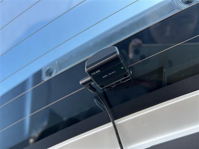 ヤリスクロス Ｚ　全方位カメラ／純正ディスプレイオーディオ／バックカメラ／クルーズコントロール／レーンキープアシスト／前後コーナーセンサー／ドライブレコーダー／ビルトインＥＴＣ／ＬＥＤヘッドライト／フロントフォグランプ（4枚目）