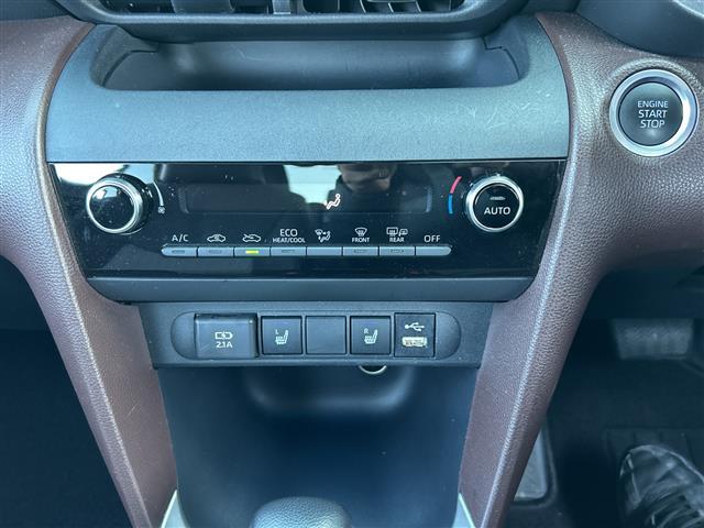 ヤリスクロス Ｚ　全方位カメラ／純正ディスプレイオーディオ／バックカメラ／クルーズコントロール／レーンキープアシスト／前後コーナーセンサー／ドライブレコーダー／ビルトインＥＴＣ／ＬＥＤヘッドライト／フロントフォグランプ（9枚目）