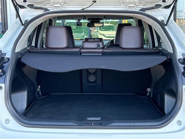 ヤリスクロス Ｚ　全方位カメラ／純正ディスプレイオーディオ／バックカメラ／クルーズコントロール／レーンキープアシスト／前後コーナーセンサー／ドライブレコーダー／ビルトインＥＴＣ／ＬＥＤヘッドライト／フロントフォグランプ（24枚目）