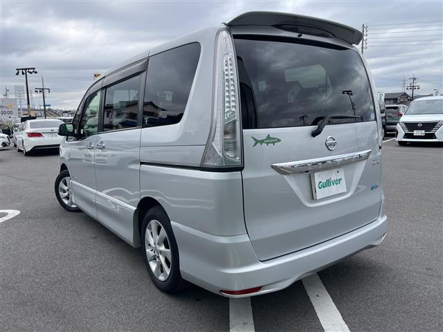 セレナ ハイウェイスター S-ハイブリッド Vエアロモード 後席モニター/バックカメラ/純正ナビ/フルセグTV/スタッドレスタイヤ4本(社外AW)/両側パワースライドドア/フロントエアロ/ビルトインETC/禁煙車/純正アルミホイール/フロントフォグランプ(43枚目)