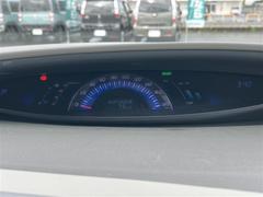 安心の全車保証付き！（※部分保証、国産車は納車後３ヶ月、輸入車は納車後１ヶ月の保証期間となります）。その他長期保証（有償）もご用意しております！※長期保証を付帯できる車両には条件がございます。 6
