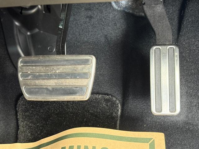 ZR-V e:HEVZ特別仕様車ブラックスタイル デモカー ドラレコ 衝突軽減ブレーキ レーンキープアシスト オートクルーズ ETC2.0 パドルシフト 無線充電 オートトランク LEDヘッドライト 電動パワーシート アラウンドビューモニター 記録簿(21枚目)