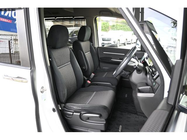 ステップワゴンスパーダ スパーダアドバンスパッケージα ホンダセンシング 純正ナビ Rカメラ Rモニター ETC FRドラレコ アルミホイール LEDライト 両側Pスライドドア バックモニター フルセグ クルーズコントロール 誤発進抑制機能 スマキー(19枚目)