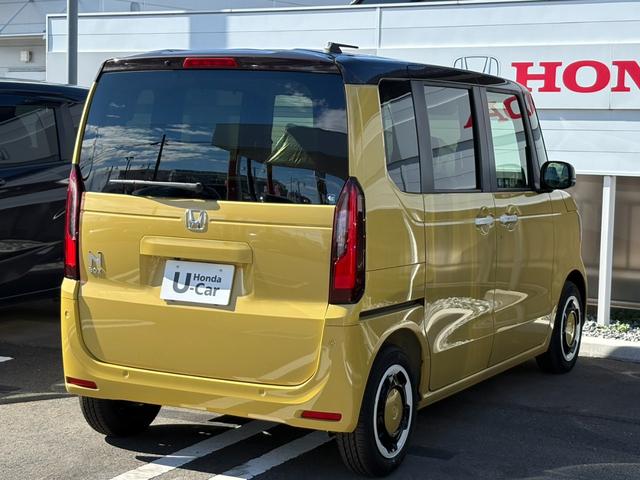 Ｎ－ＢＯＸ ファッションスタイル　登録済未使用車　ナビ　フロアマット　ホンダセンシング　オートクルーズコントロール　レーンキープアシスト　衝突軽減ブレーキ　両側電動スライドドア　ソナー　盗難防止装置　スマートキ　ＬＥＤランプ　ＥＴＣ（2枚目）