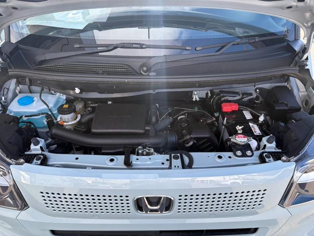 Ｎ－ＢＯＸ ファッションスタイル　登録済未使用車　ナビ　ドラレコ　フロアマット　ＥＴＣ　ホンダセンシング　オートクルーズコントロール　レーンキープアシスト　衝突軽減ブレーキ　両側電動スライドドア　ソナー　盗難防止装置　スマートキ（8枚目）