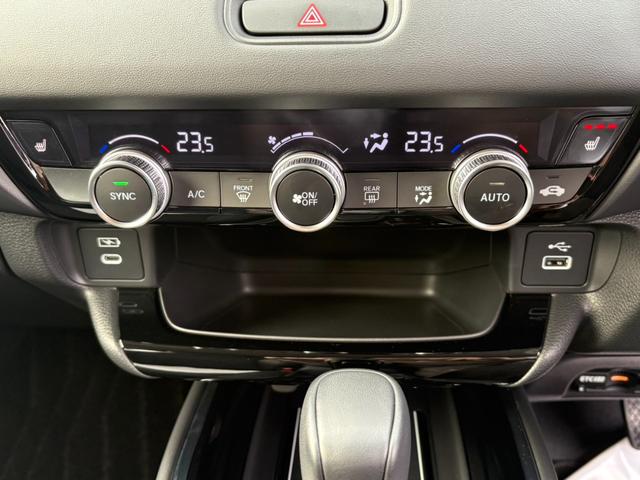 ヴェゼル e:HEVZ 当社デモカー ホンダセンシング オートクルーズコントロール レーンキープアシスト 衝突軽減ブレーキ ナビ ドラレコ ETC2.0 衝突回避支援ブレーキ機能 パノラミックビューモニター 1オナ スマキ(24枚目)