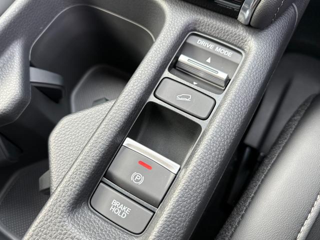 ヴェゼル e:HEVZ 当社デモカー ホンダセンシング オートクルーズコントロール レーンキープアシスト 衝突軽減ブレーキ ナビ ドラレコ ETC2.0 衝突回避支援ブレーキ機能 パノラミックビューモニター 1オナ スマキ(26枚目)